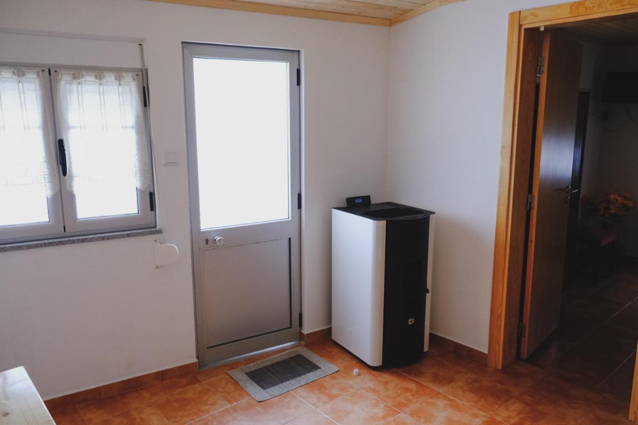Casinha Da Eira Apartment Góis Екстериор снимка